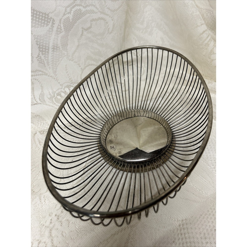 Vintage  Oval SilverPlate Wire Bread Fruit‎ Basket Raimond Italy MCM